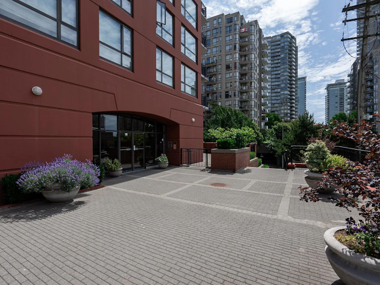1202-833 Agnes Street, New Westminster, BC, V3M 0B1 - 30