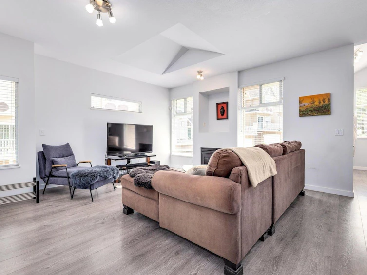 22-7488 Mulberry Place, Burnaby, BC, V3N 5B4 - 3