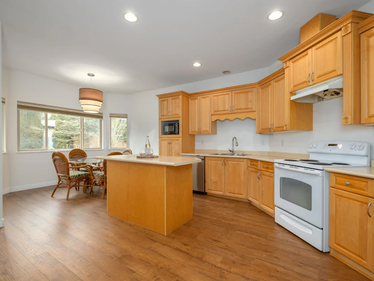 11627 238a Street, Maple Ridge, BC, V4R 2V6 - 5