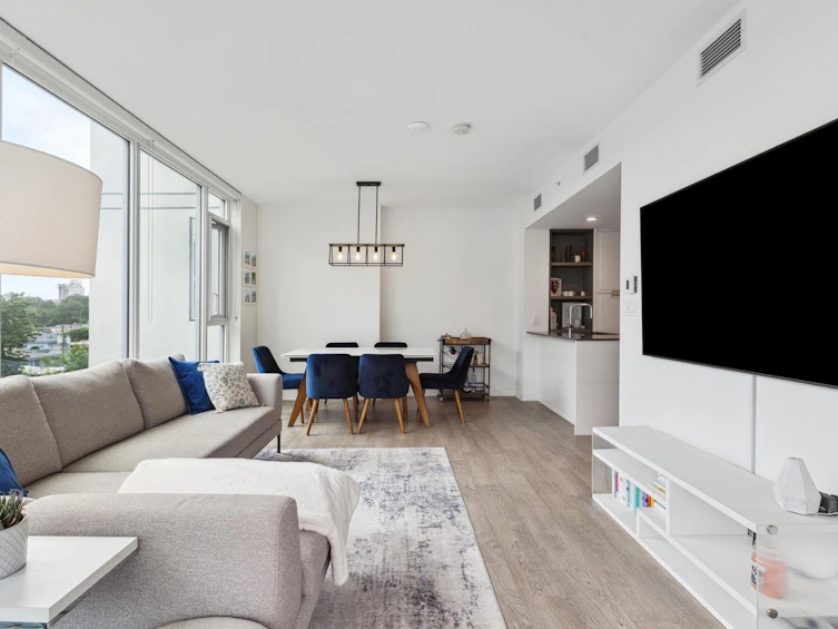 403-1471 Hunter Street, North Vancouver, BC, V7J 1H3 - 9