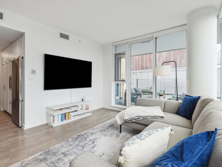 403-1471 Hunter Street, North Vancouver, BC, V7J 1H3 - 7