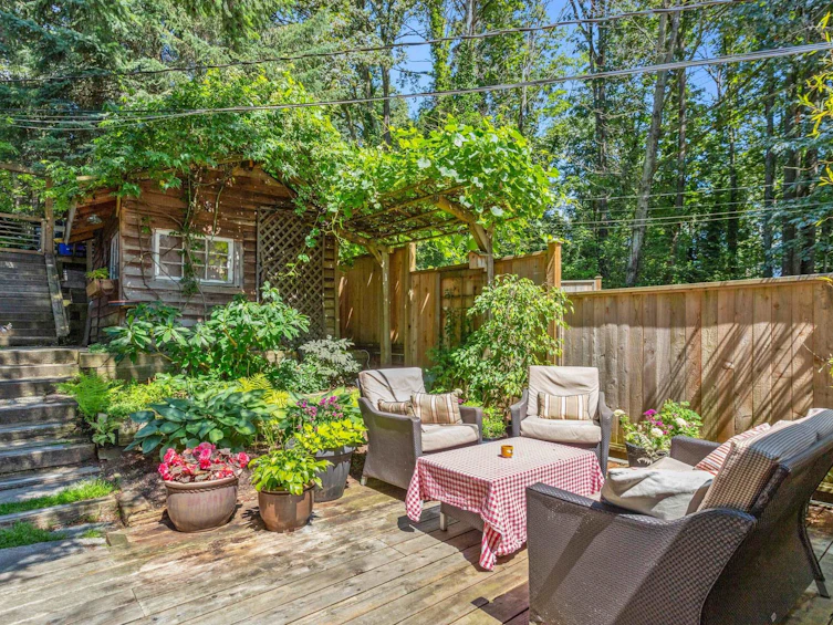 1088 Calverhall Street, North Vancouver, BC, V7L 1Y3 - 3