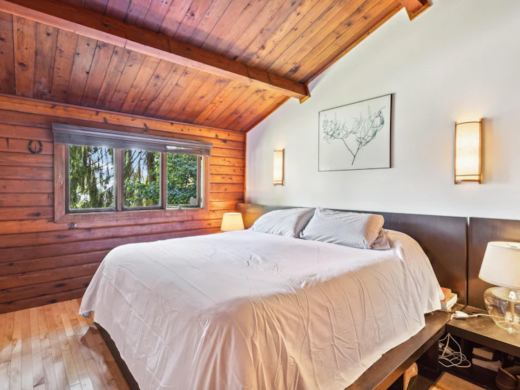1088 Calverhall Street, North Vancouver, BC, V7L 1Y3 - 15