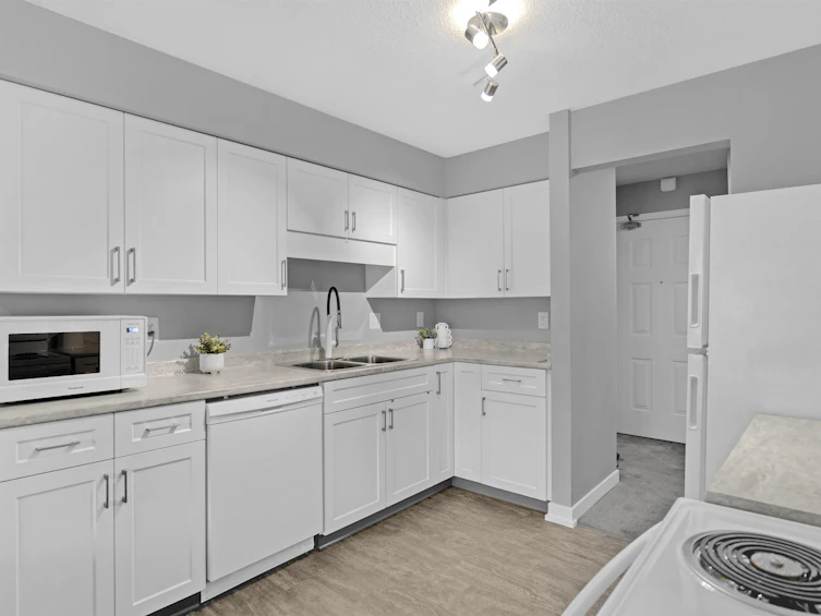 302-2678 Mccallum Road, Abbotsford, BC, V2S 6X3 - 6