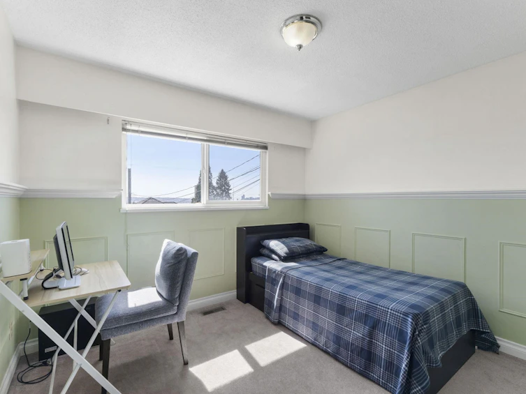 945 Delestre Avenue, Coquitlam, BC, V3K 2G7 - 16
