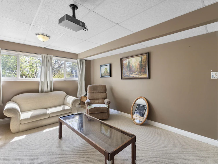 945 Delestre Avenue, Coquitlam, BC, V3K 2G7 - 22