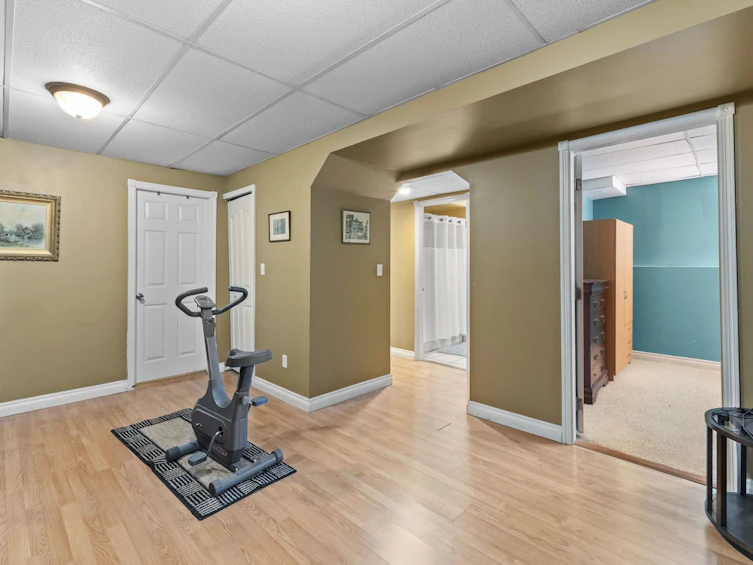 945 Delestre Avenue, Coquitlam, BC, V3K 2G7 - 29