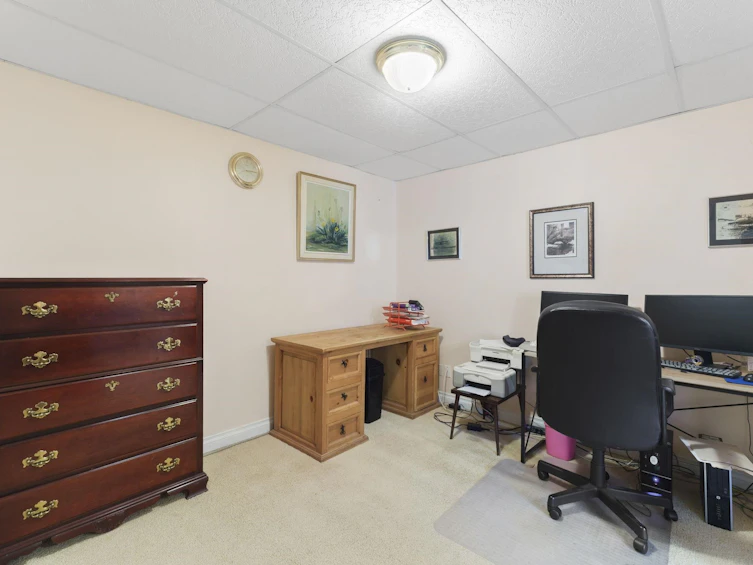 945 Delestre Avenue, Coquitlam, BC, V3K 2G7 - 25