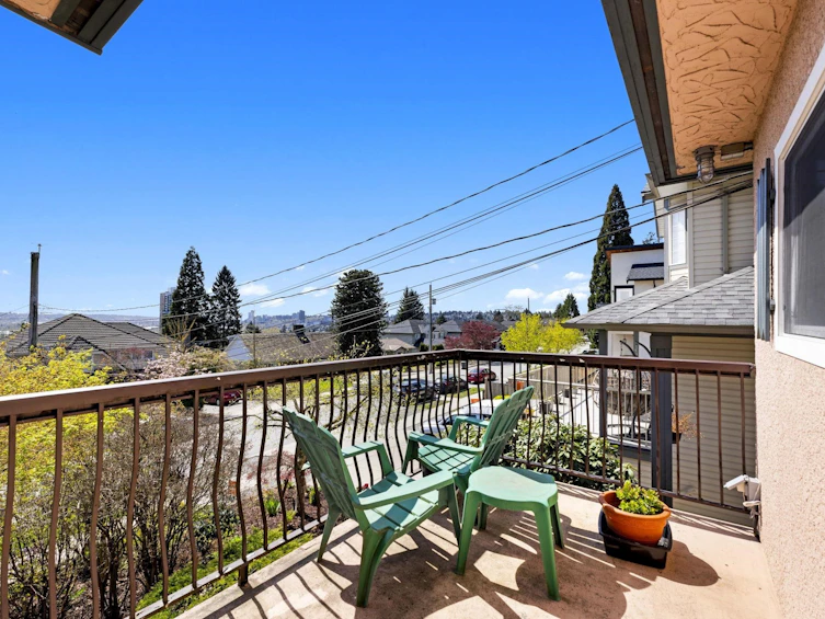 945 Delestre Avenue, Coquitlam, BC, V3K 2G7 - 18