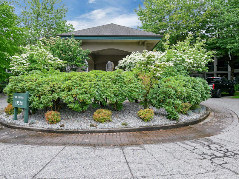 230 - 19528 Fraser Highway, Surrey BC V3S 8P4