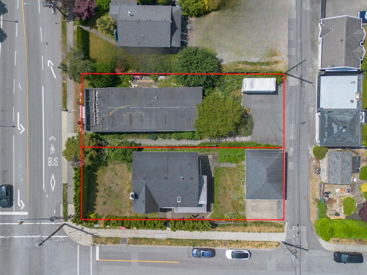 658 E 3rd Street, North Vancouver, BC, V7L 1G7 - 5