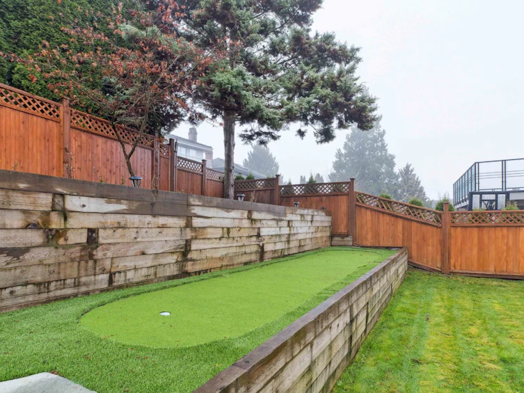 8250 Lakefield Drive, Burnaby, BC, V5E 4G7 - 23