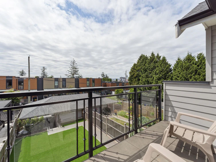 625 E 4th Street, North Vancouver, BC, V7L 1J9 - 13