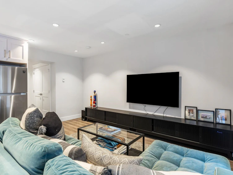 625 E 4th Street, North Vancouver, BC, V7L 1J9 - 24