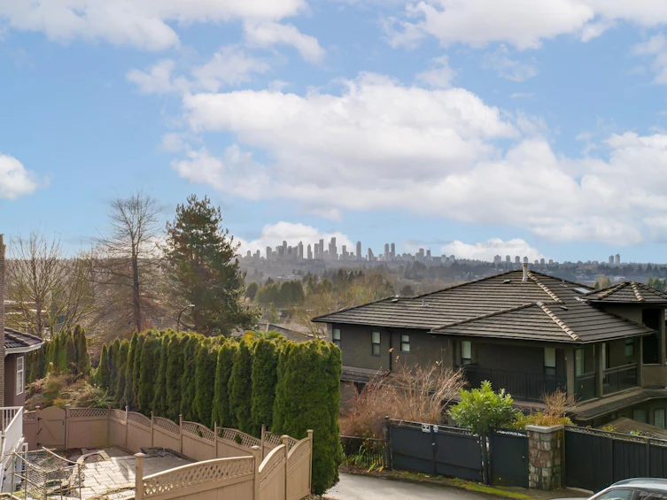 7312 Broadway, Burnaby, BC, V5A 1S2 - 10