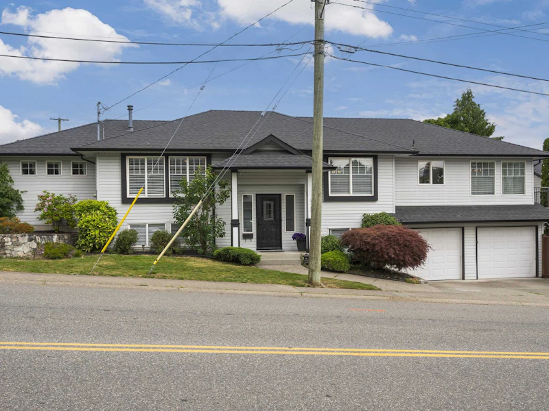6798 197th Street, Langley BC V2Y 1A9