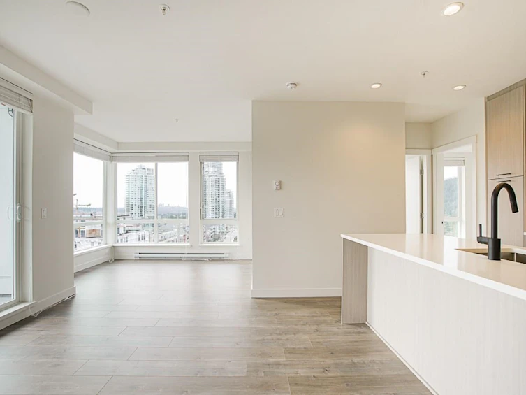 510-707 Como Lake Avenue, Coquitlam, BC, V3J 0J5 - 2