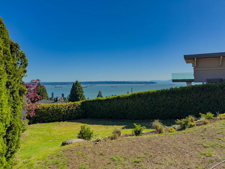 1960 Orchard Way, West Vancouver, BC, V7V 4G3 - 35