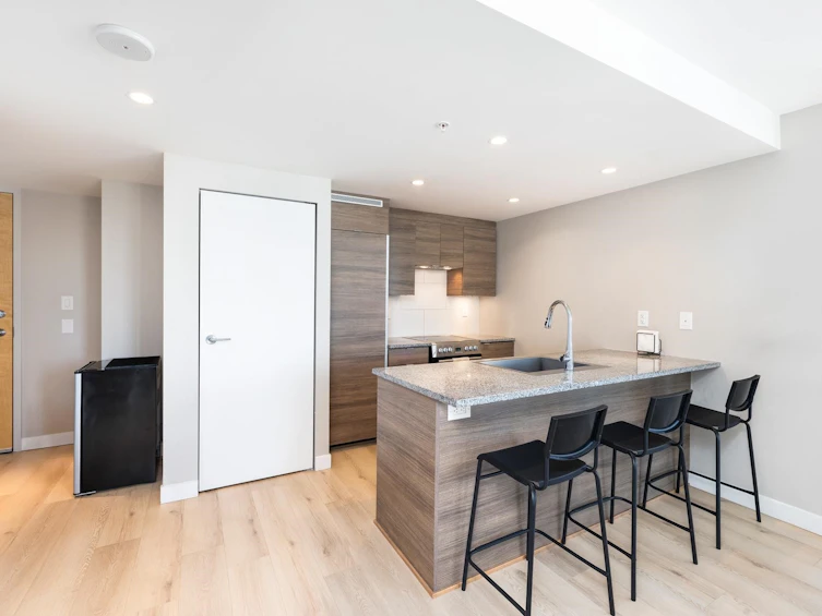 1606-489 Interurban Way, Vancouver, BC, V5X 0C7 - 5