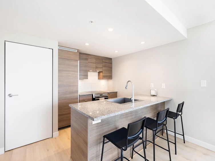 1606-489 Interurban Way, Vancouver, BC, V5X 0C7 - 6