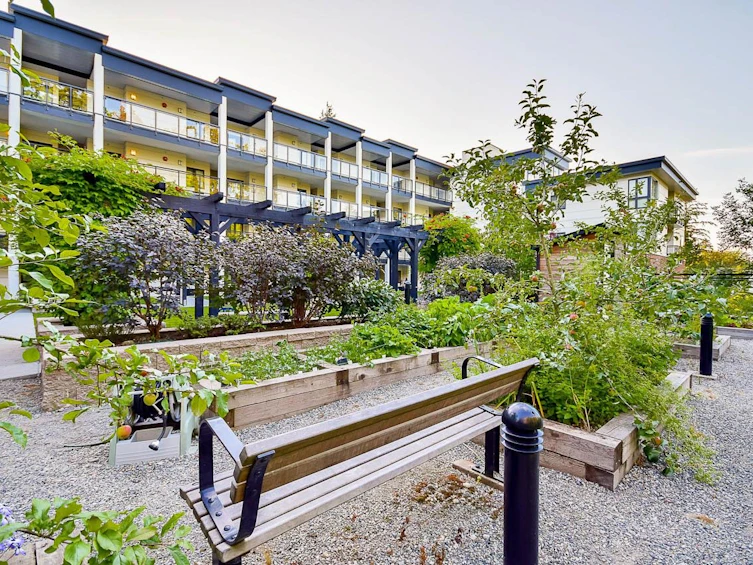 214-14358 60 Avenue, Surrey, BC, V3X 0G3 - 33