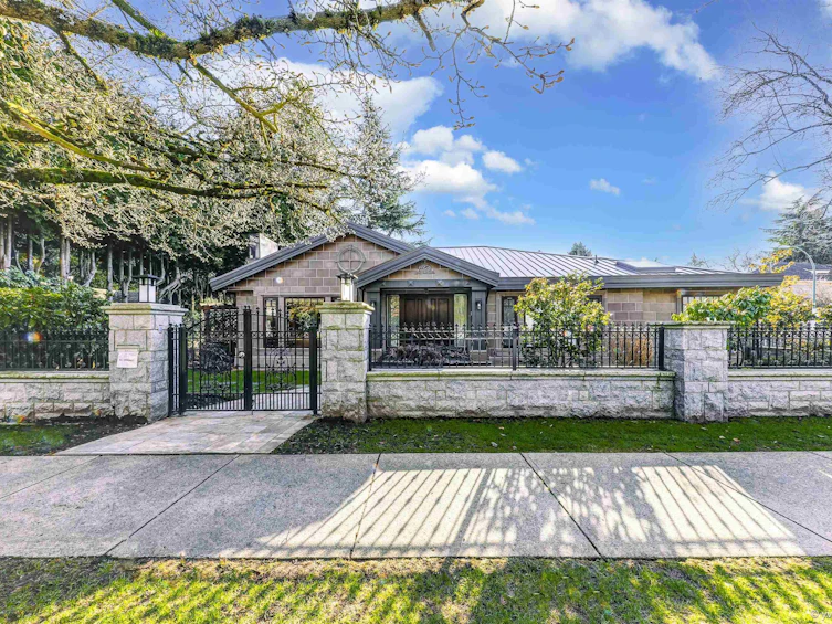 1196 W 54th Avenue, Vancouver, BC, V6P 1N1 - 32