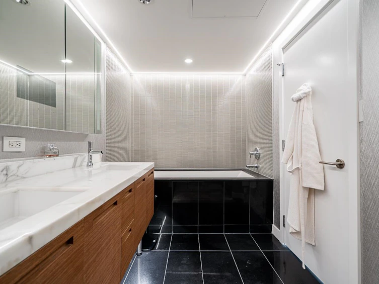 4906-777 Richards Street, Vancouver, BC, V7X 1T2 - 17