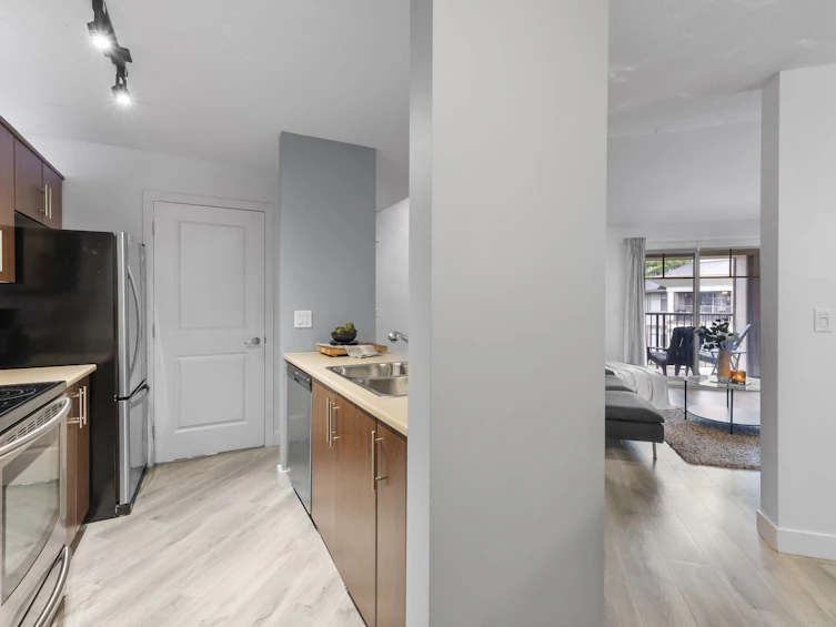 402-12248 224 Street, Maple Ridge, BC, V2X 8W6 - 15