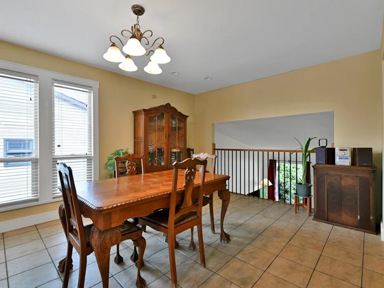 10906 80 Avenue, Delta, BC, V4C 1W3 - 12