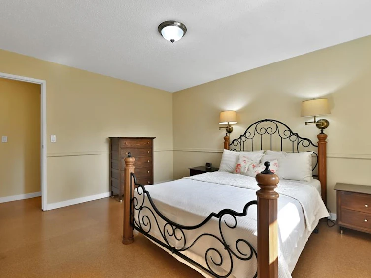 10906 80 Avenue, Delta, BC, V4C 1W3 - 24