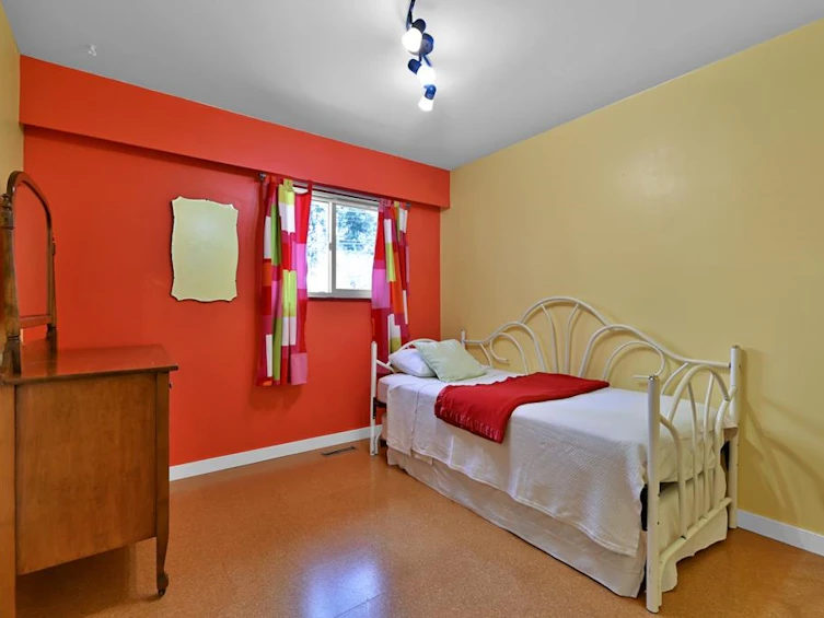 10906 80 Avenue, Delta, BC, V4C 1W3 - 18