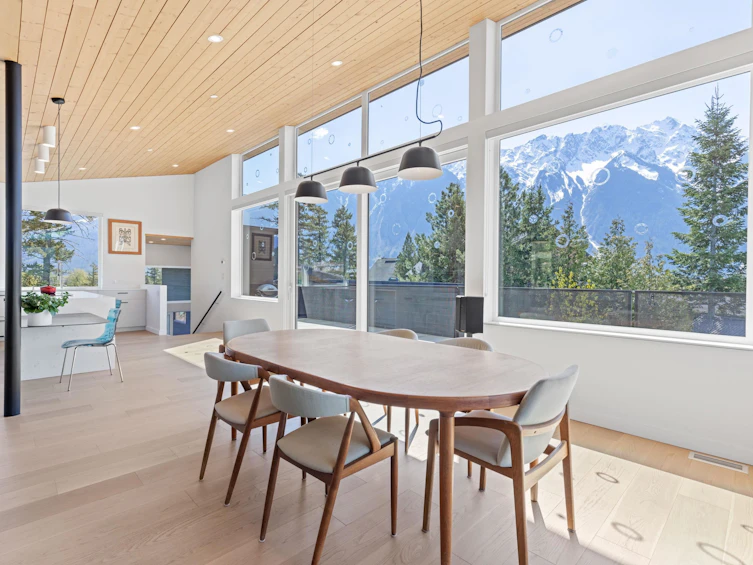 1764 Pinewood Drive, Pemberton, BC, V0N 2L3 - 8