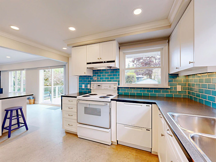 4620 W 14th Avenue, Vancouver, BC, V6R 2Y6 - 15