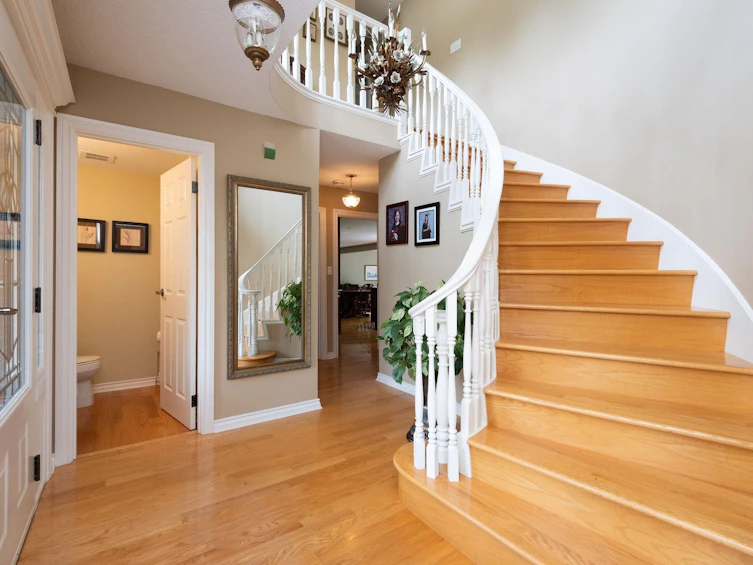 6350 Buckingham Drive, Burnaby, BC, V5E 2A7 - 18