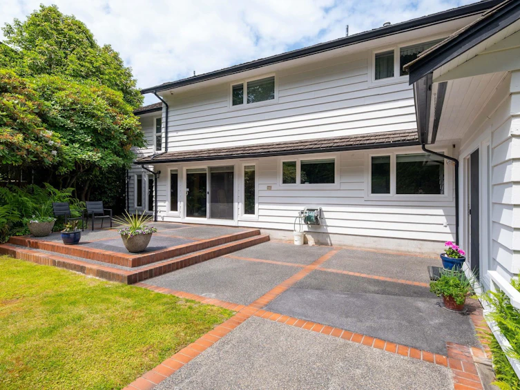 6350 Buckingham Drive, Burnaby, BC, V5E 2A7 - 34