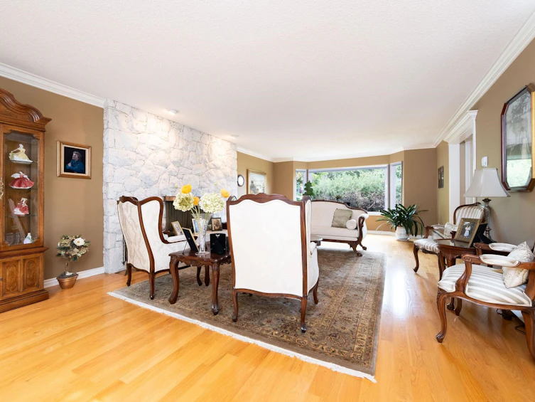 6350 Buckingham Drive, Burnaby, BC, V5E 2A7 - 6