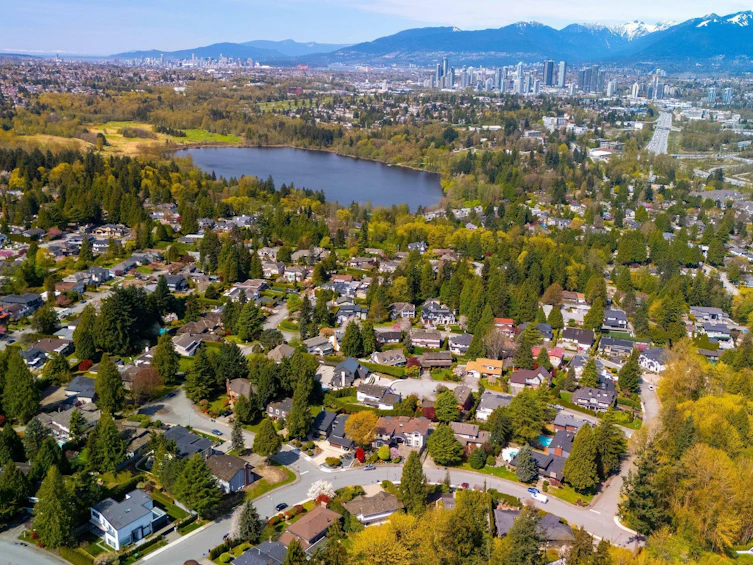 6350 Buckingham Drive, Burnaby, BC, V5E 2A7 - 39