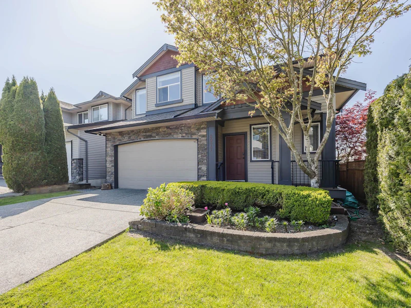 8977 217th Street, Langley BC V1M 4C7
