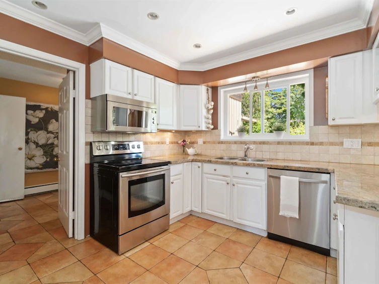 4106 Staulo Crescent, Vancouver, BC, V6N 3S2 - 18