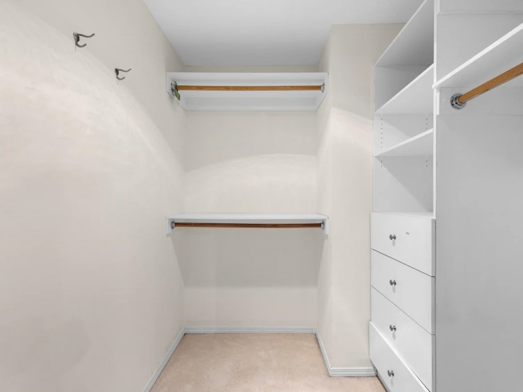 107-8600 Lansdowne Road, Richmond, BC, V6X 3L6 - 17