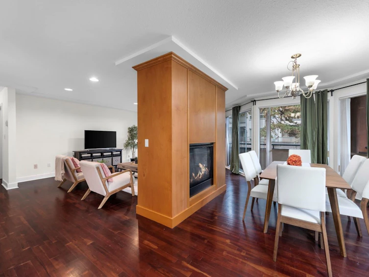 107-8600 Lansdowne Road, Richmond, BC, V6X 3L6 - 11