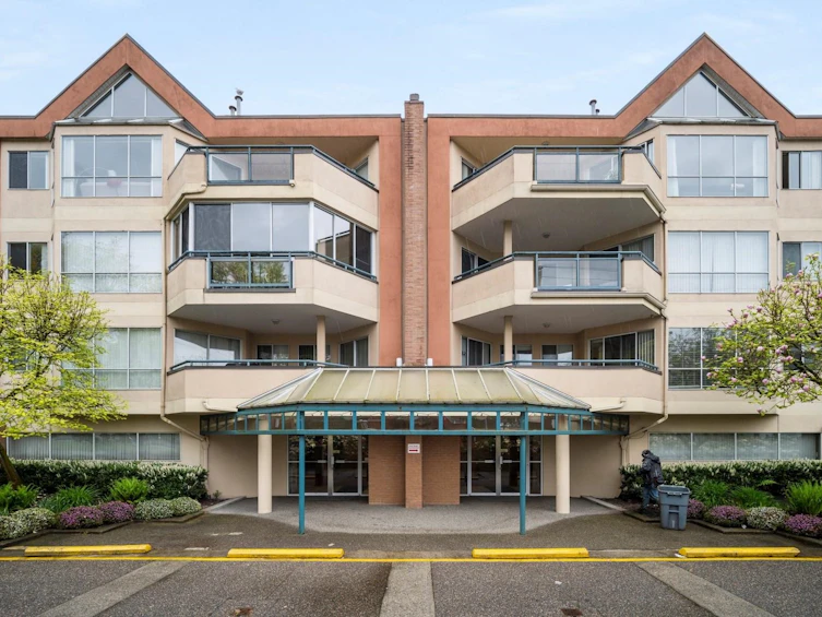 107-8600 Lansdowne Road, Richmond, BC, V6X 3L6 - 3