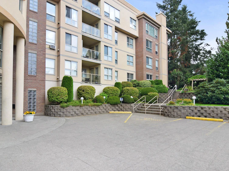 403-33731 Marshall Road, Abbotsford, BC, V2S 1L5 - 25