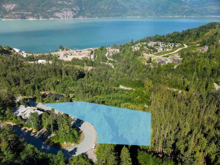 1121 Copper Drive, Squamish, BC, V8B 1J2