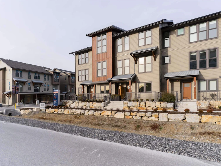 1121 Copper Drive, Squamish, BC, V8B 1J2 - 16
