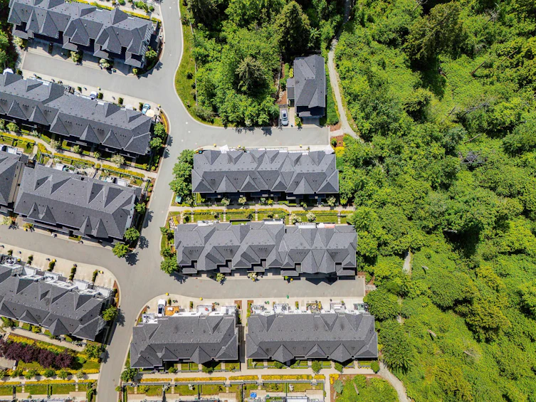 135-3500 Burke Village Promenade, Coquitlam, BC, V3E 0N2 - 39