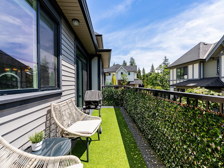 135-3500 Burke Village Promenade, Coquitlam, BC, V3E 0N2 - 9