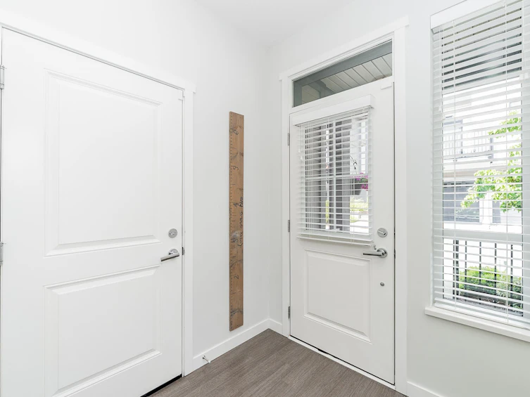135-3500 Burke Village Promenade, Coquitlam, BC, V3E 0N2 - 11