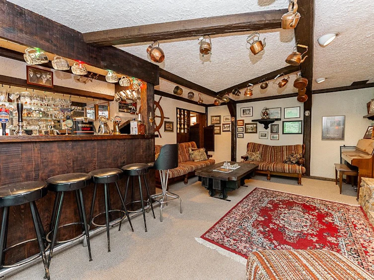 1796 Appin Road, North Vancouver, BC, V7J 2T5 - 28