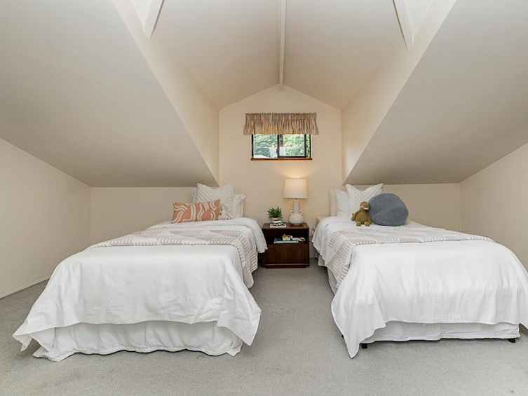 1796 Appin Road, North Vancouver, BC, V7J 2T5 - 12